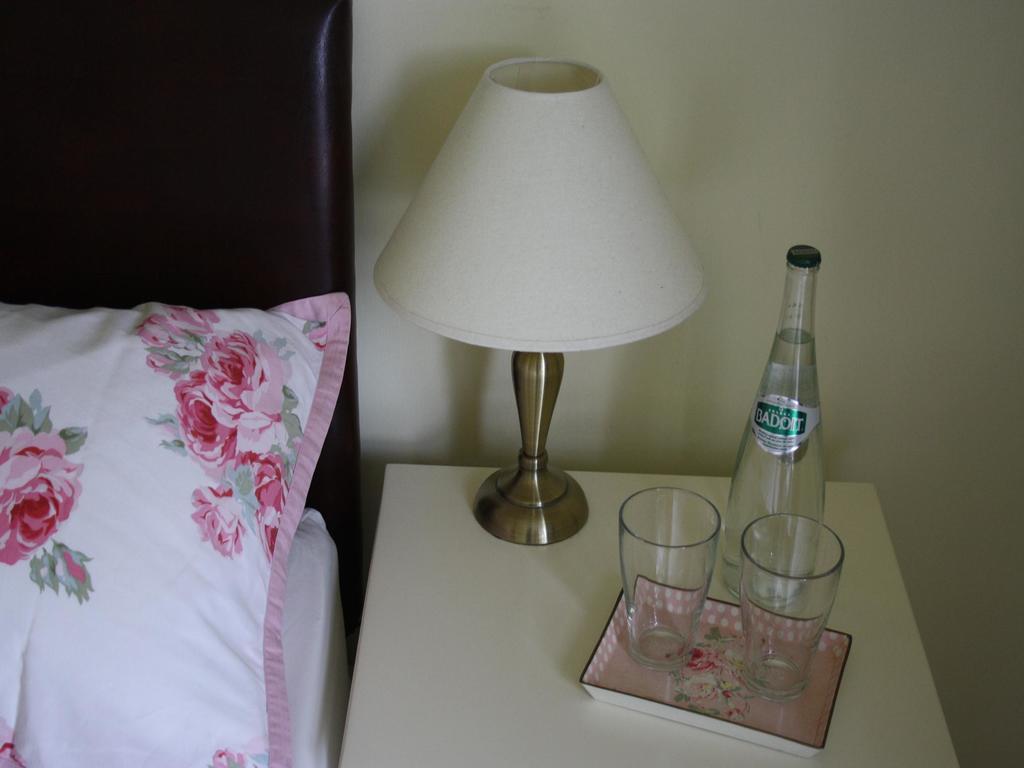 Cheriton House Bed and Breakfast Winfrith Newburgh Exteriör bild