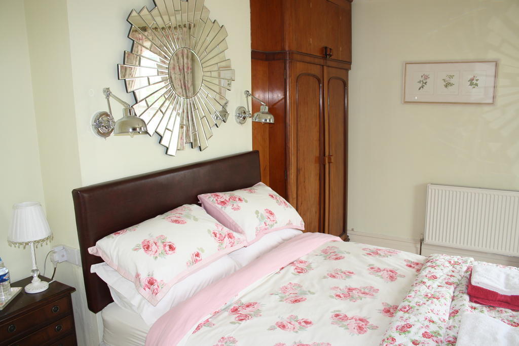 Cheriton House Bed and Breakfast Winfrith Newburgh Rum bild